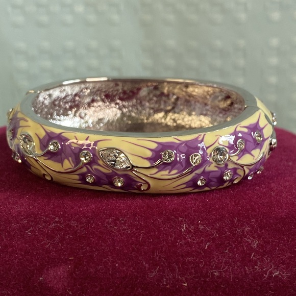 JACQUELINE KENNEDY CAMROSE & KROSS Purple with Swarovski Bracelet - Picture 5 of 17